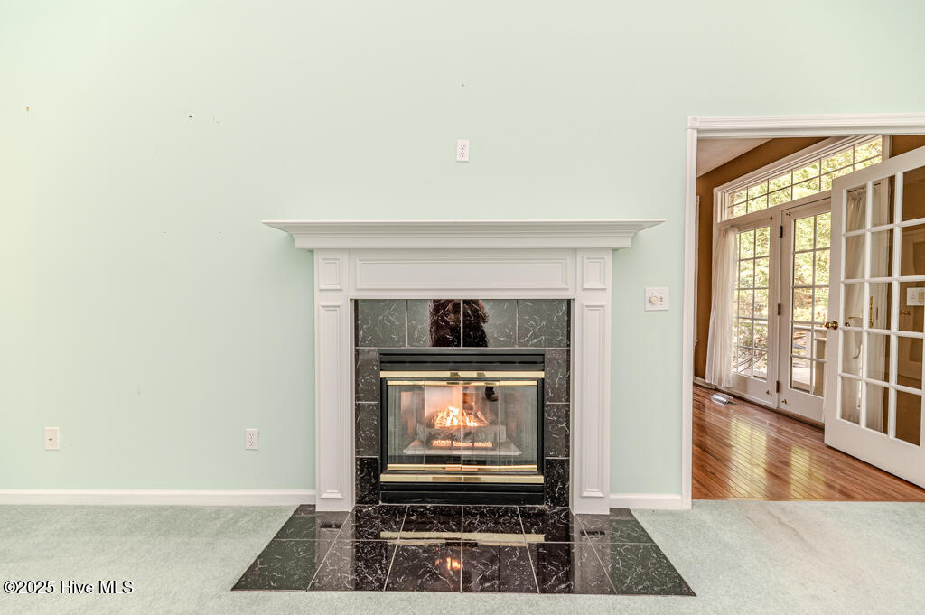 665 Lake Forest Drive SE