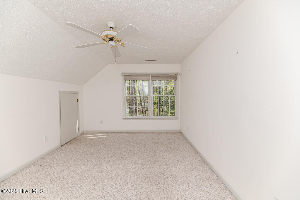 665 Lake Forest Drive SE