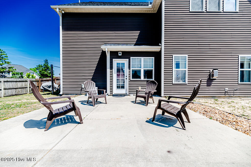 103 Courtyard Circle