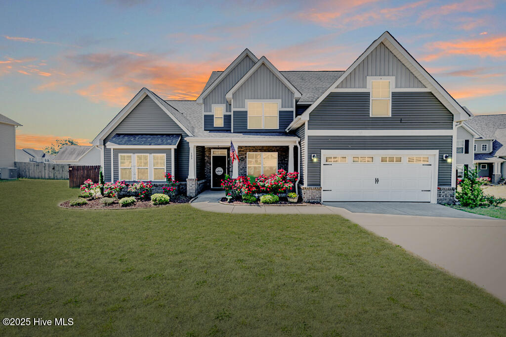 103 Courtyard Circle