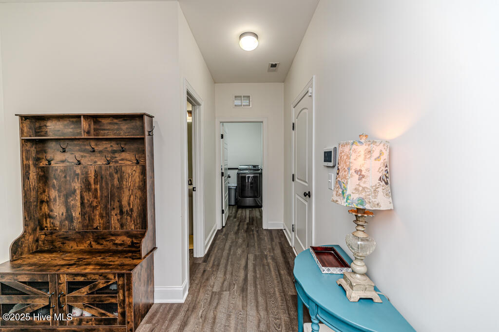 103 Courtyard Circle