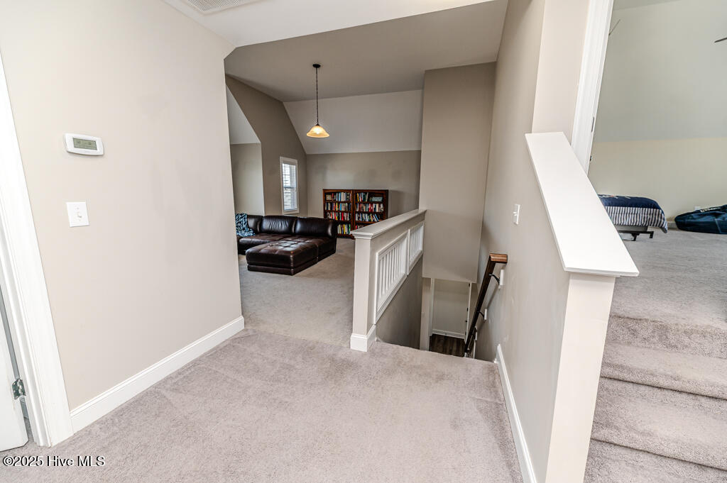 103 Courtyard Circle