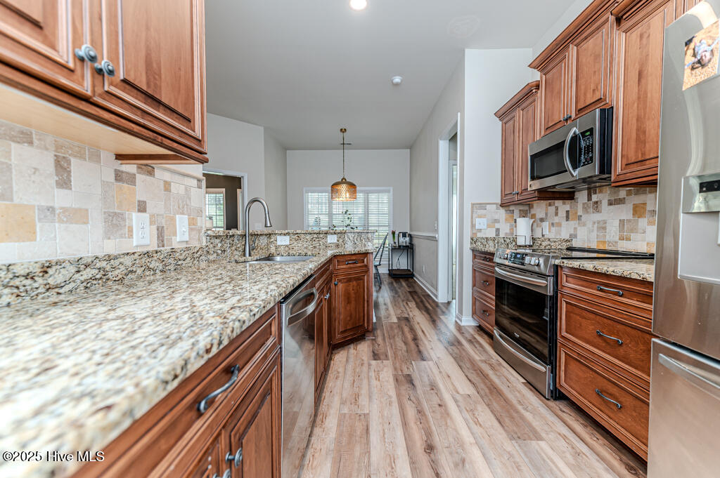 140 Leesville Loop