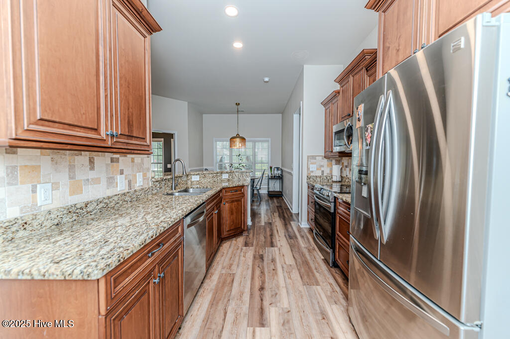 140 Leesville Loop