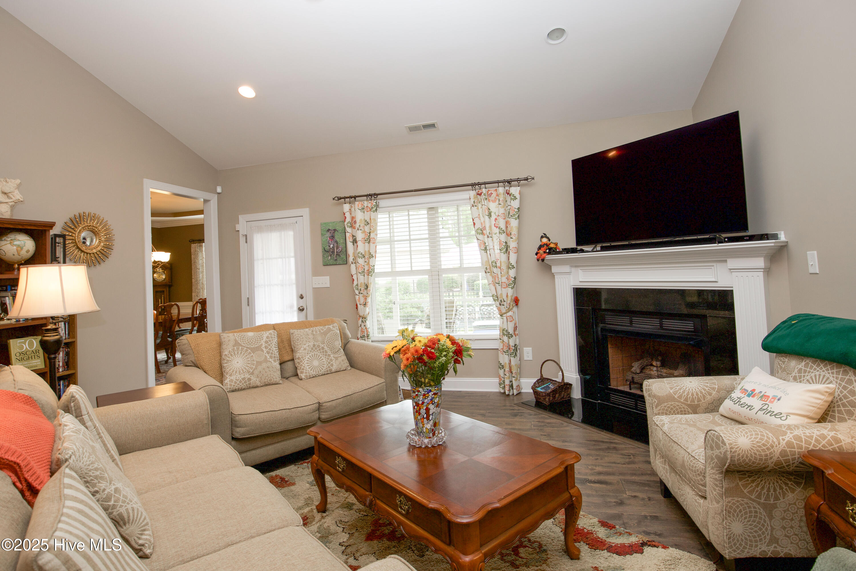 111 S Bracken Fern Lane