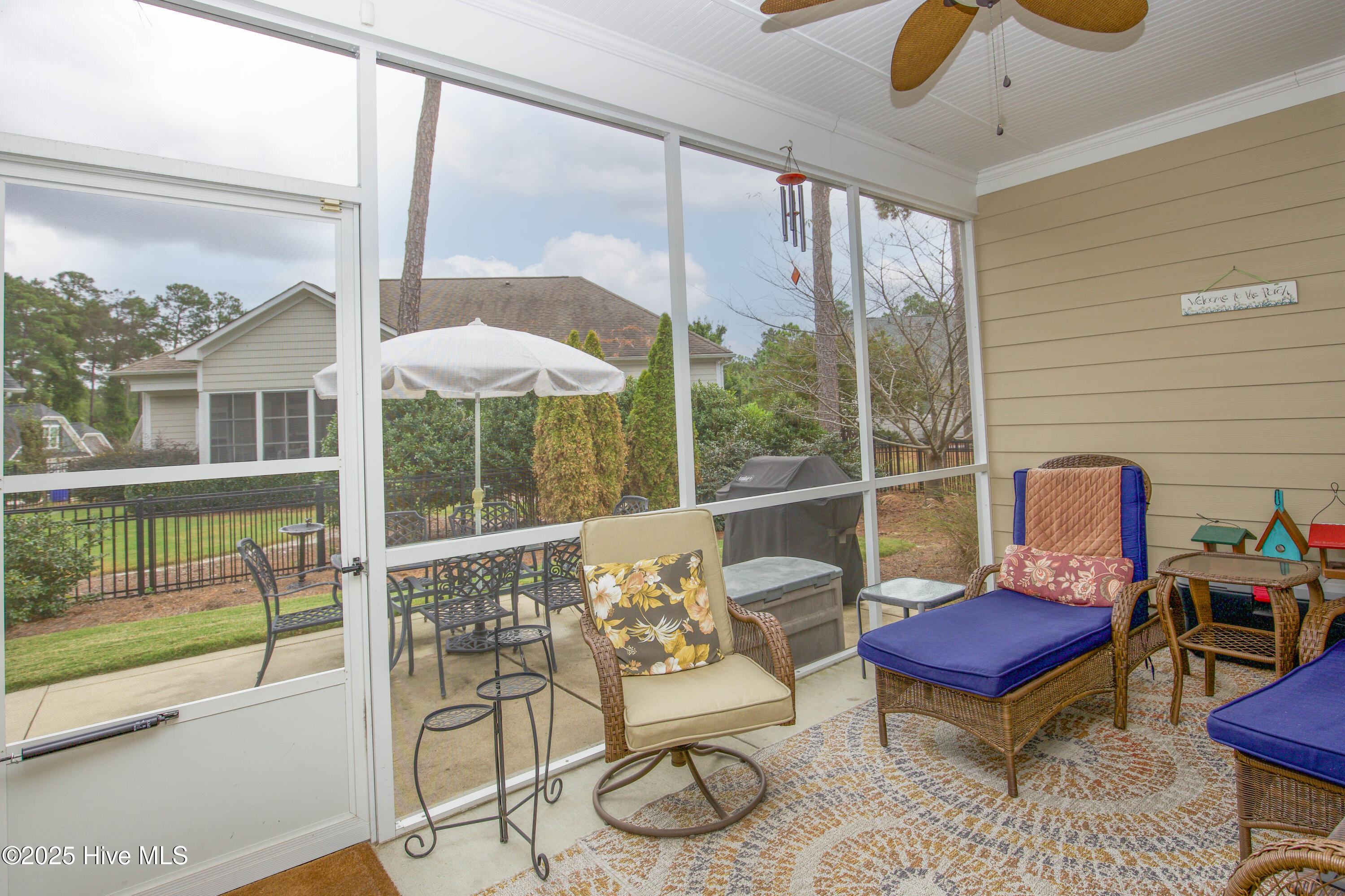 111 S Bracken Fern Lane