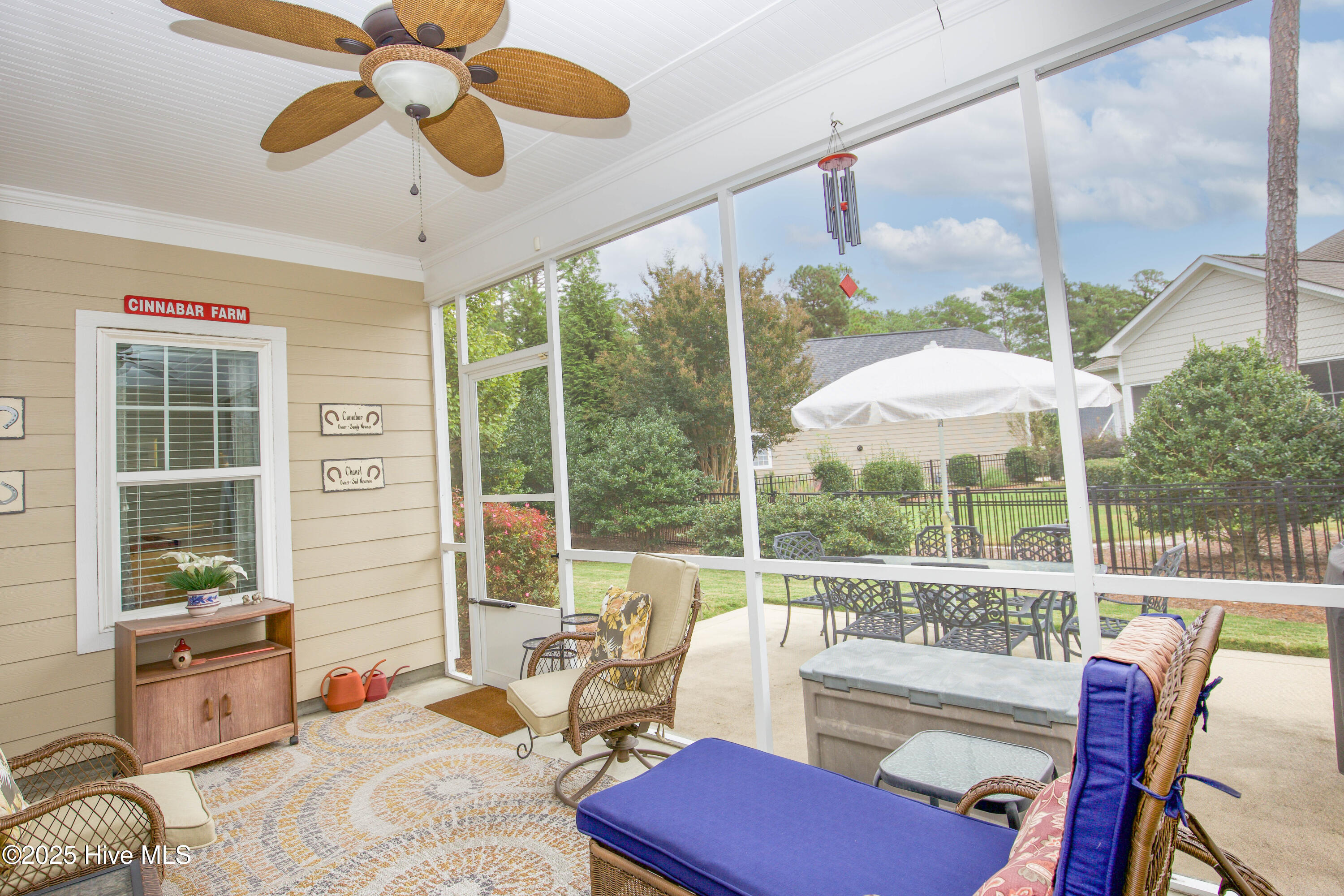 111 S Bracken Fern Lane