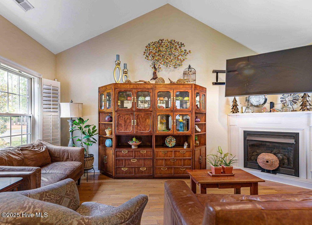 305 Thorne Road