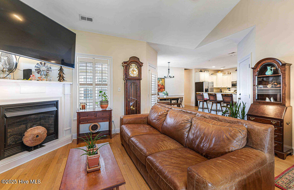305 Thorne Road