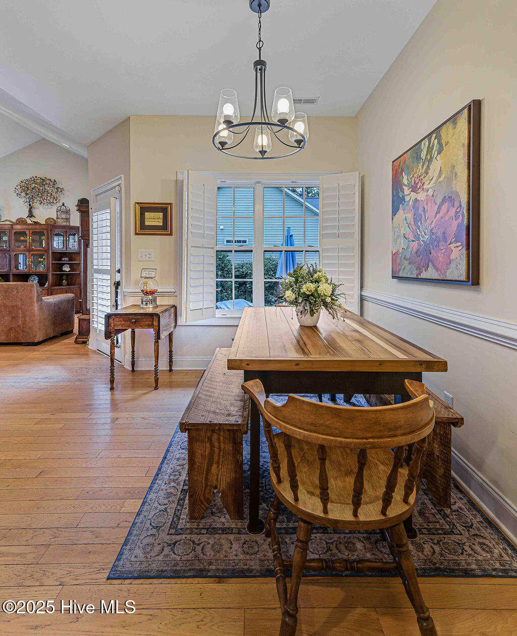 305 Thorne Road