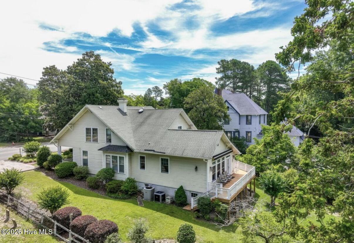 303 Mcreynolds Street