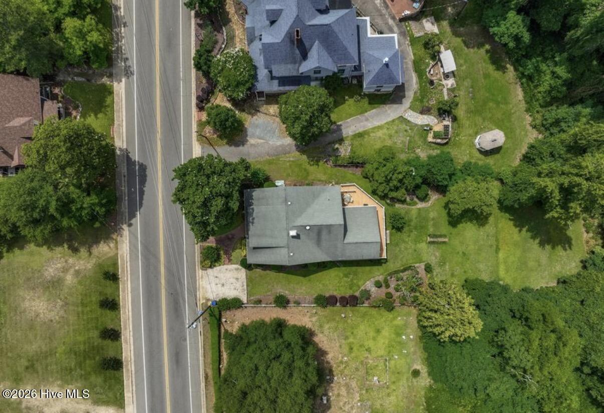 303 Mcreynolds Street