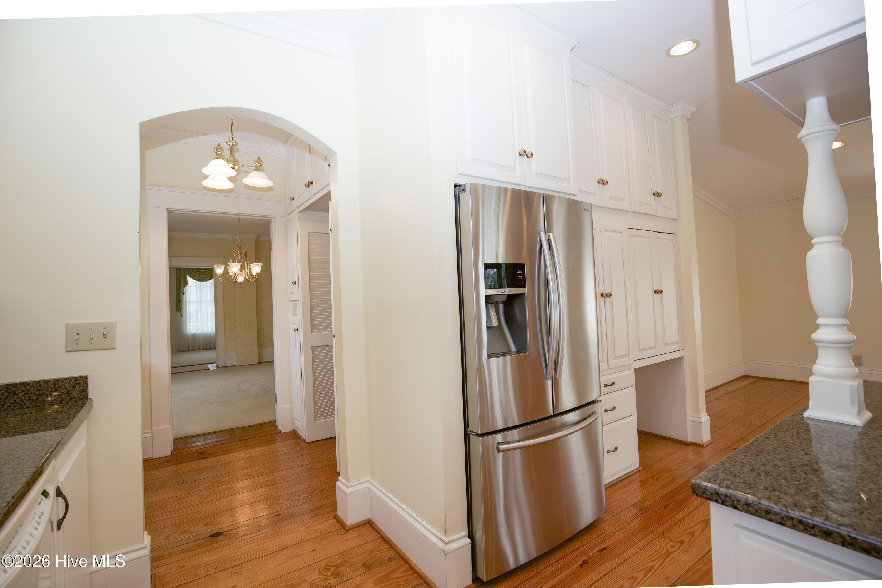 303 Mcreynolds Street