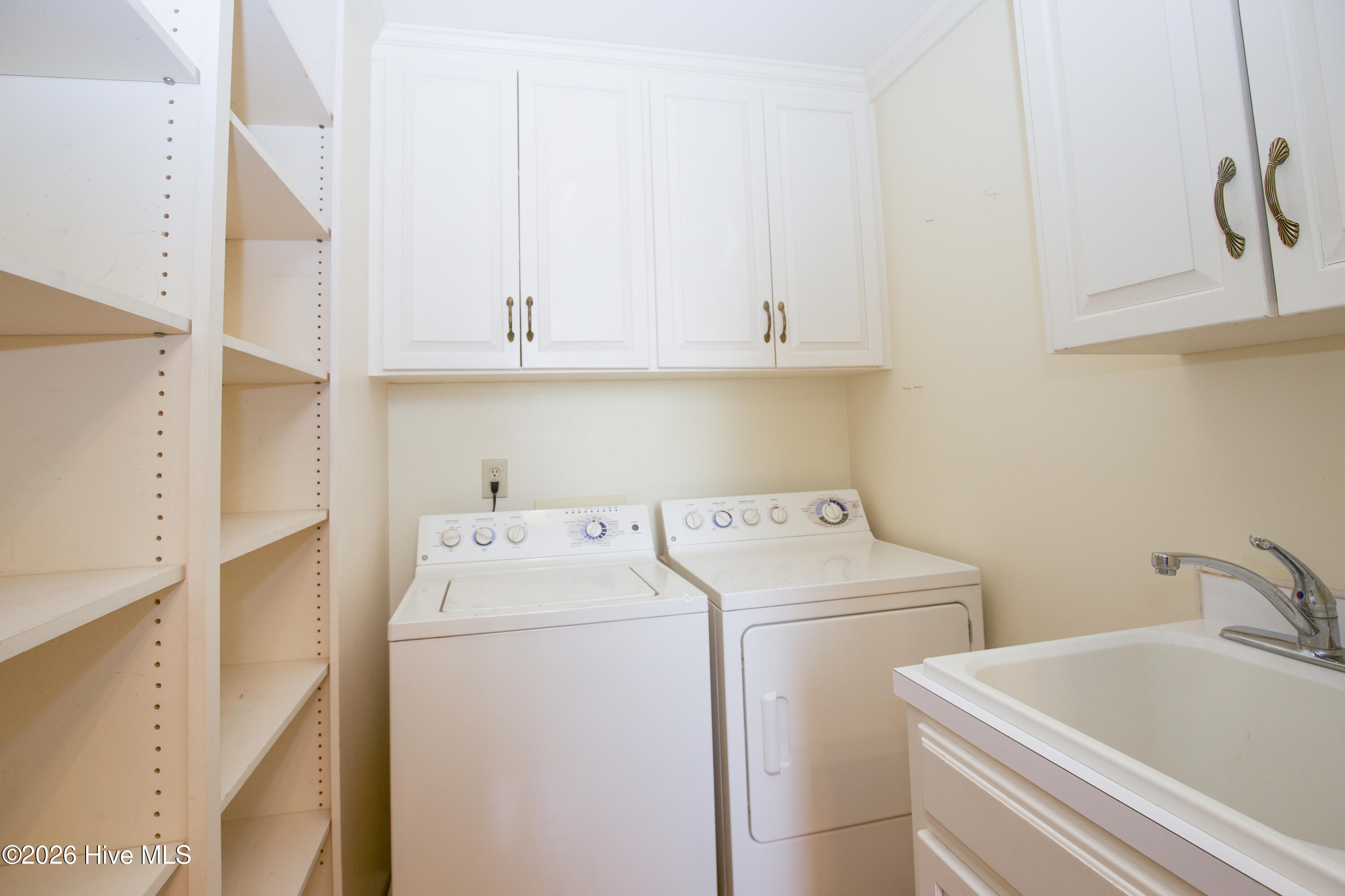 303 Mcreynolds Street