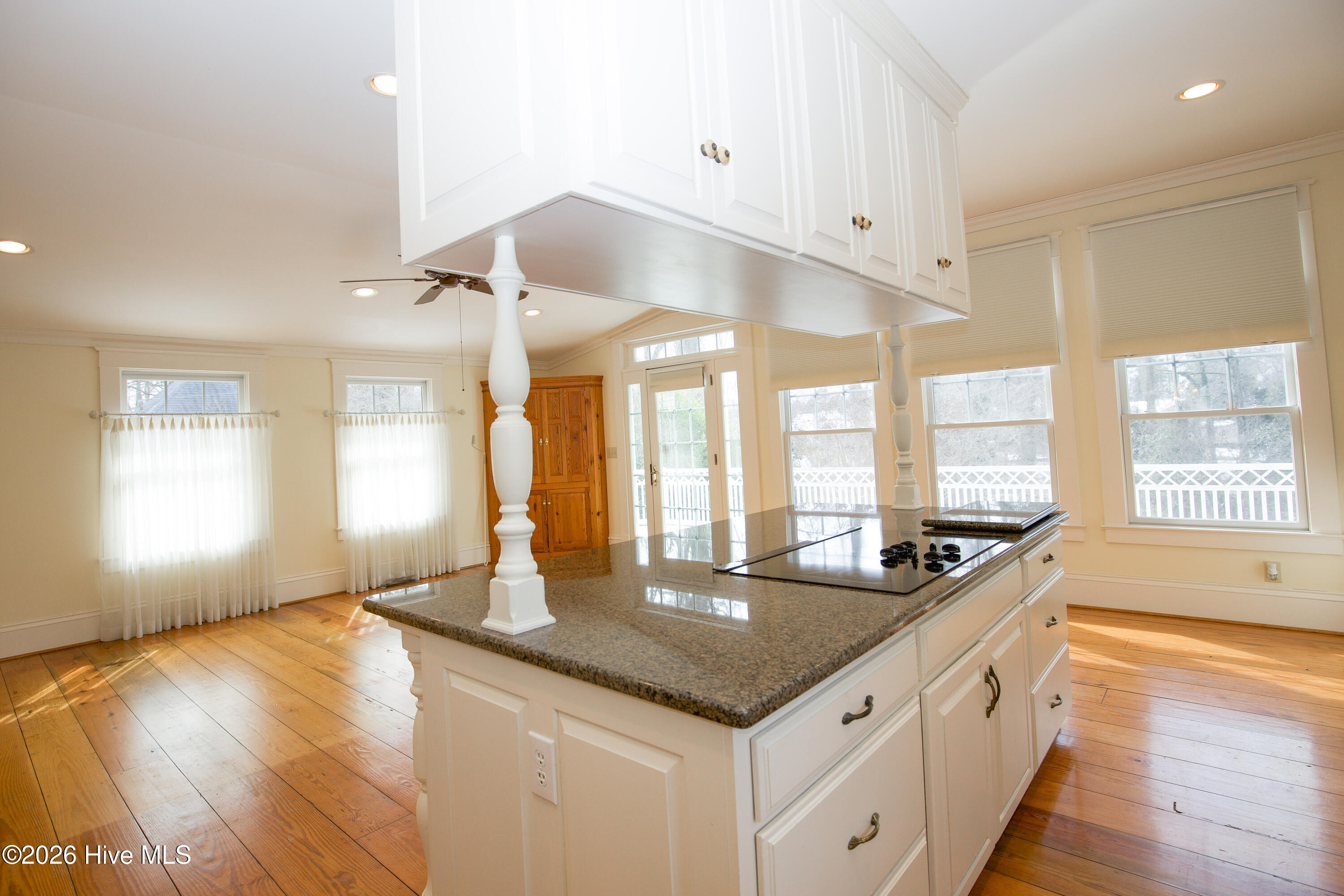 303 Mcreynolds Street