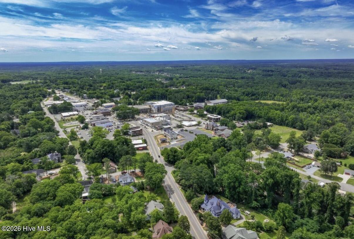 303 Mcreynolds Street