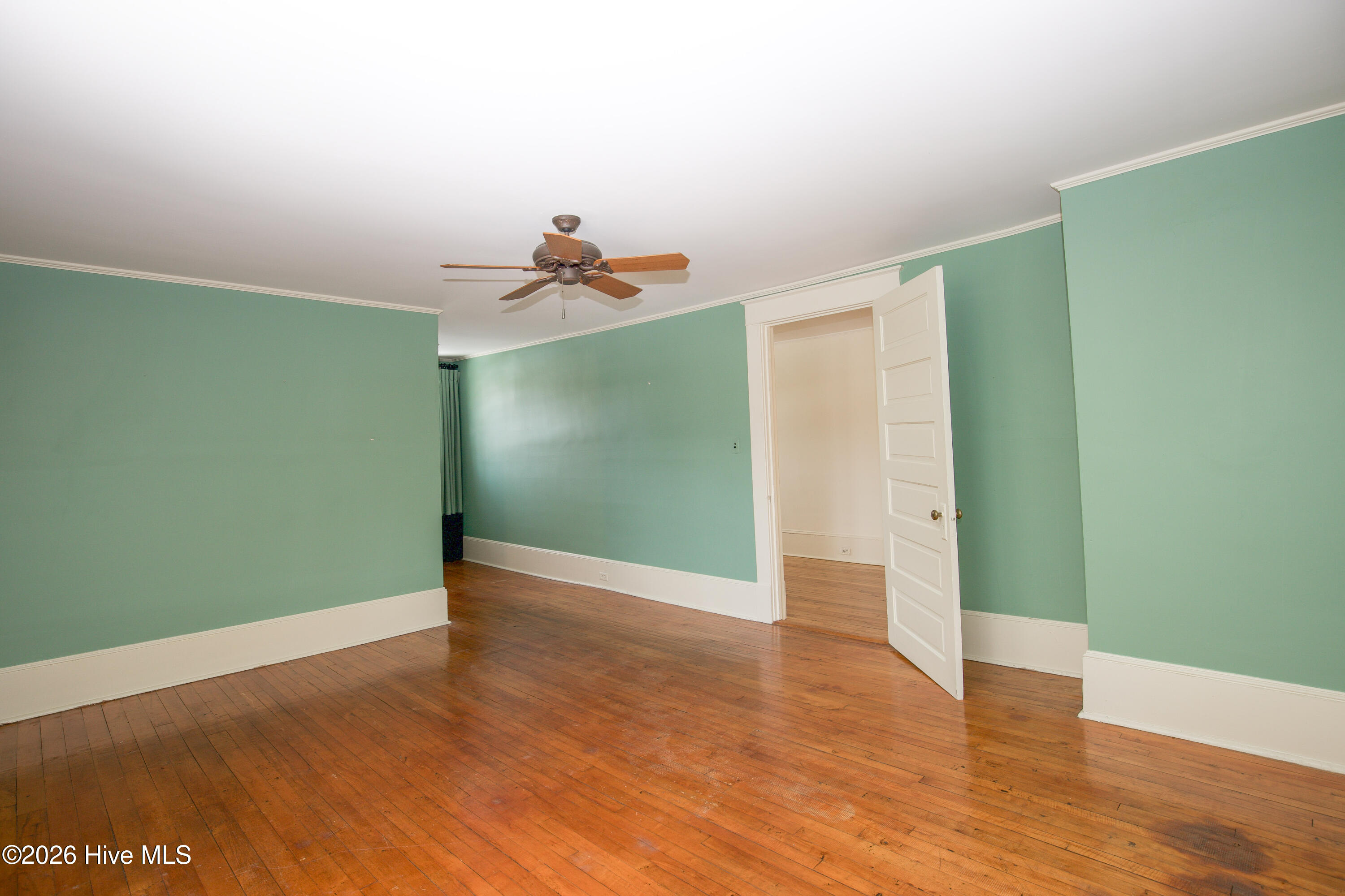 303 Mcreynolds Street