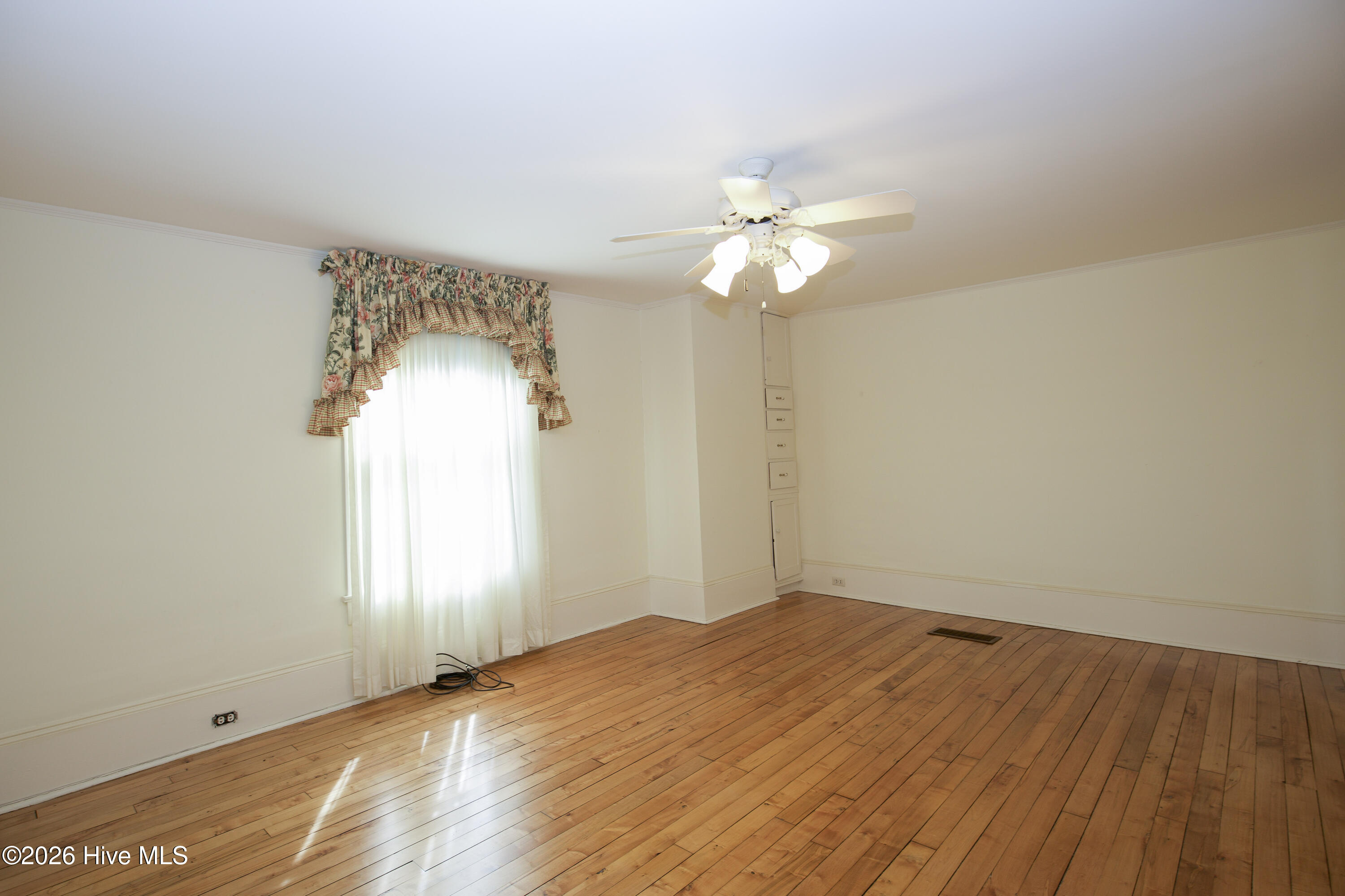 303 Mcreynolds Street