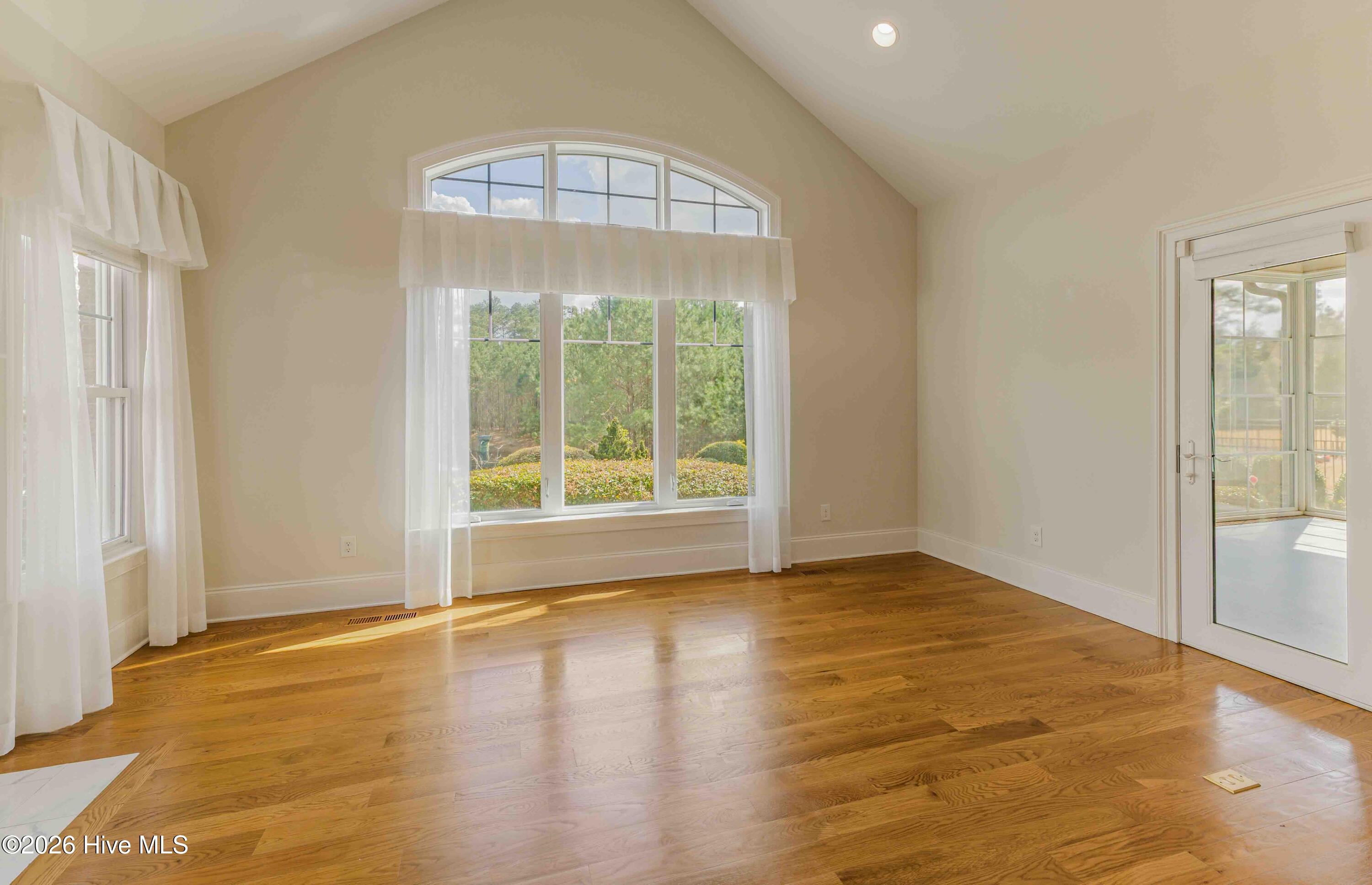 150 N Bracken Fern Lane