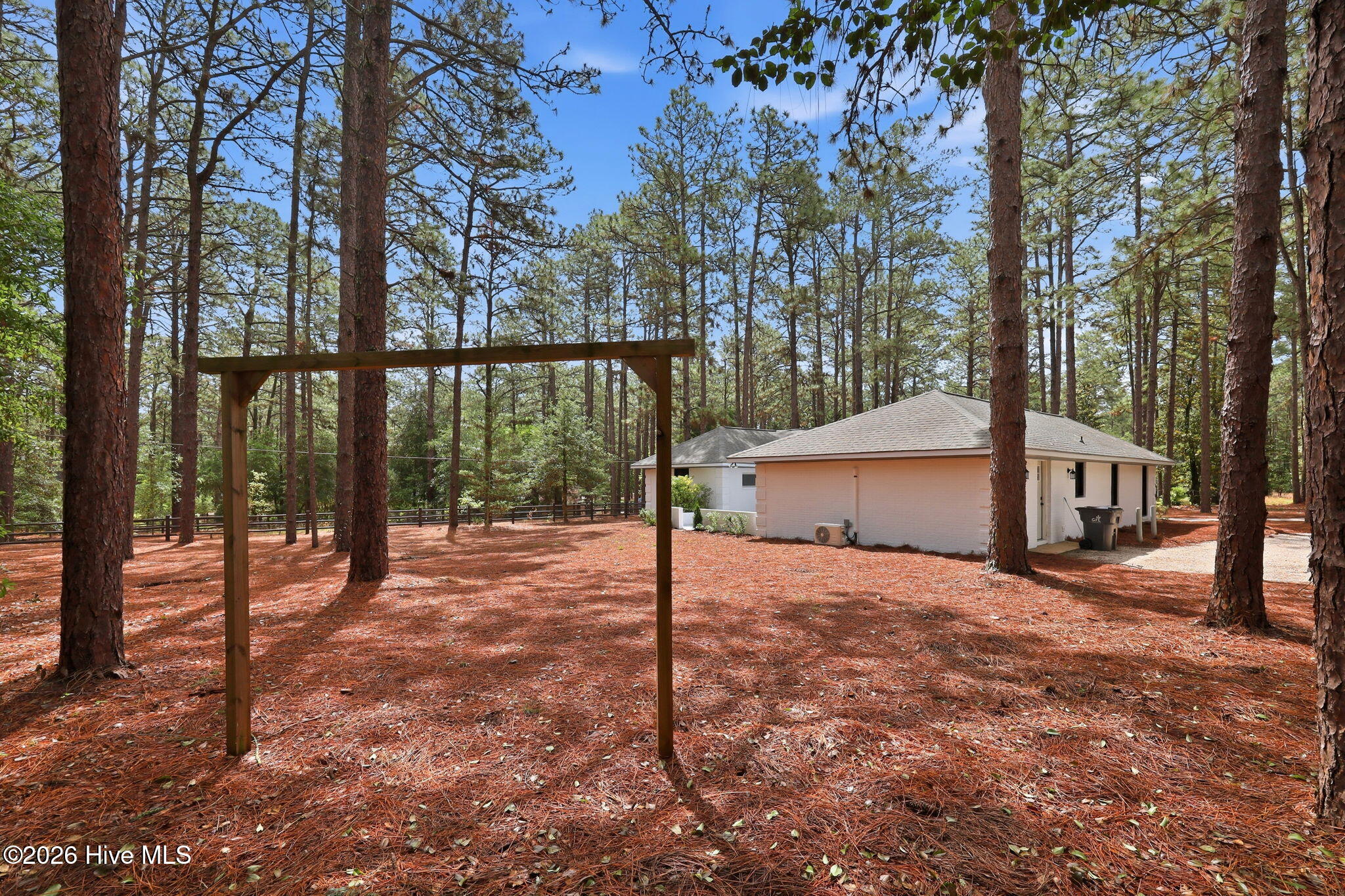 355 Serpentine Drive
