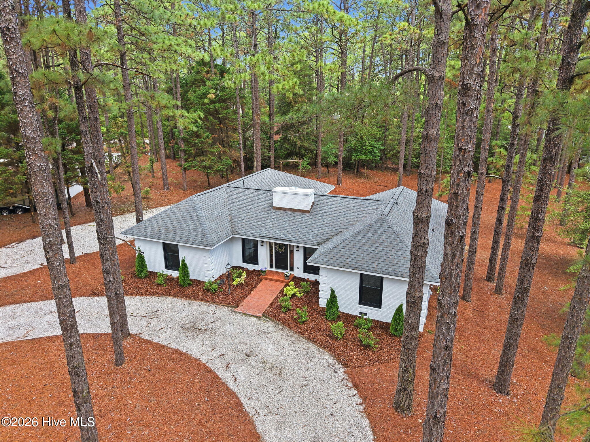 355 Serpentine Drive