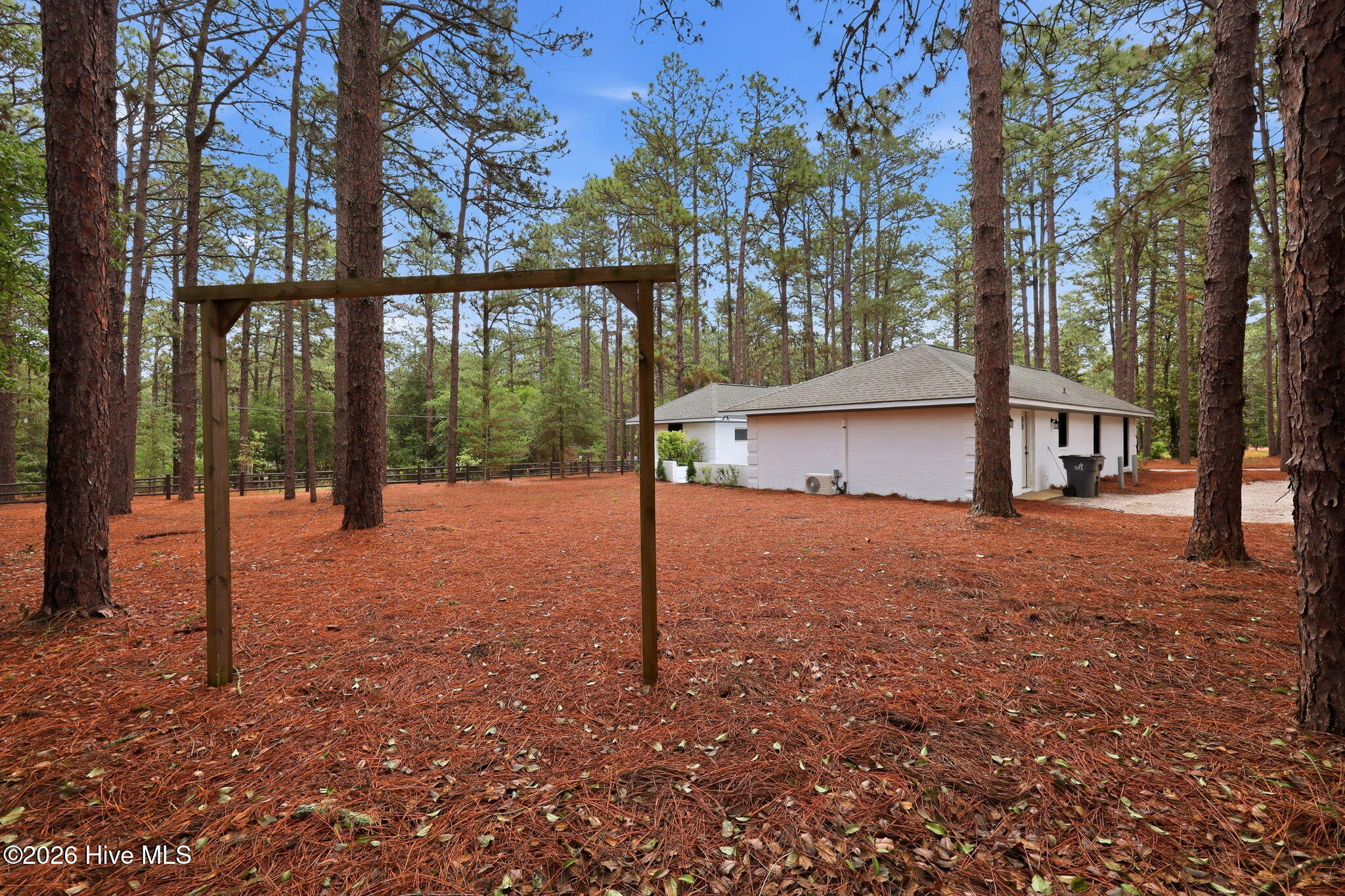 355 Serpentine Drive