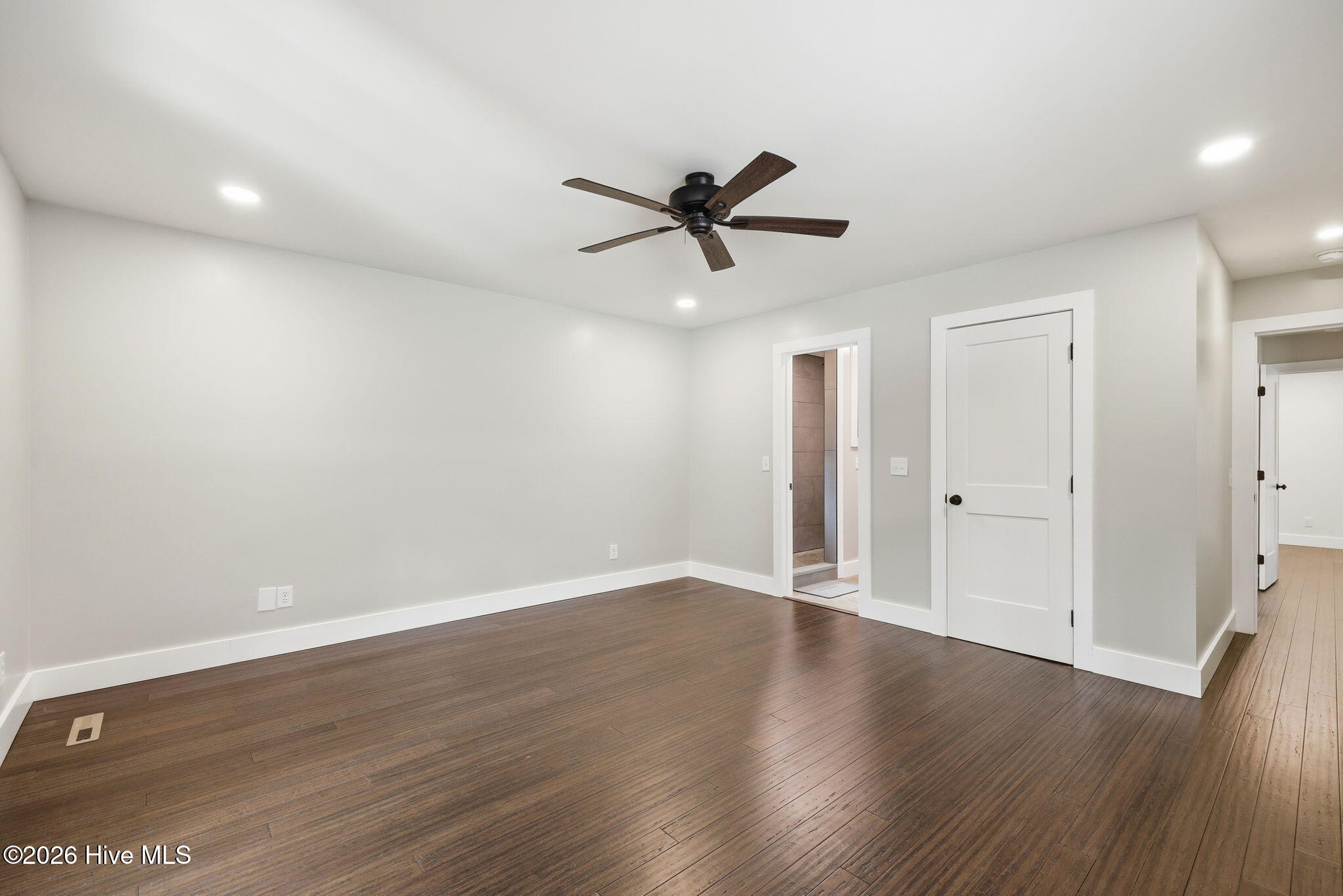 355 Serpentine Drive