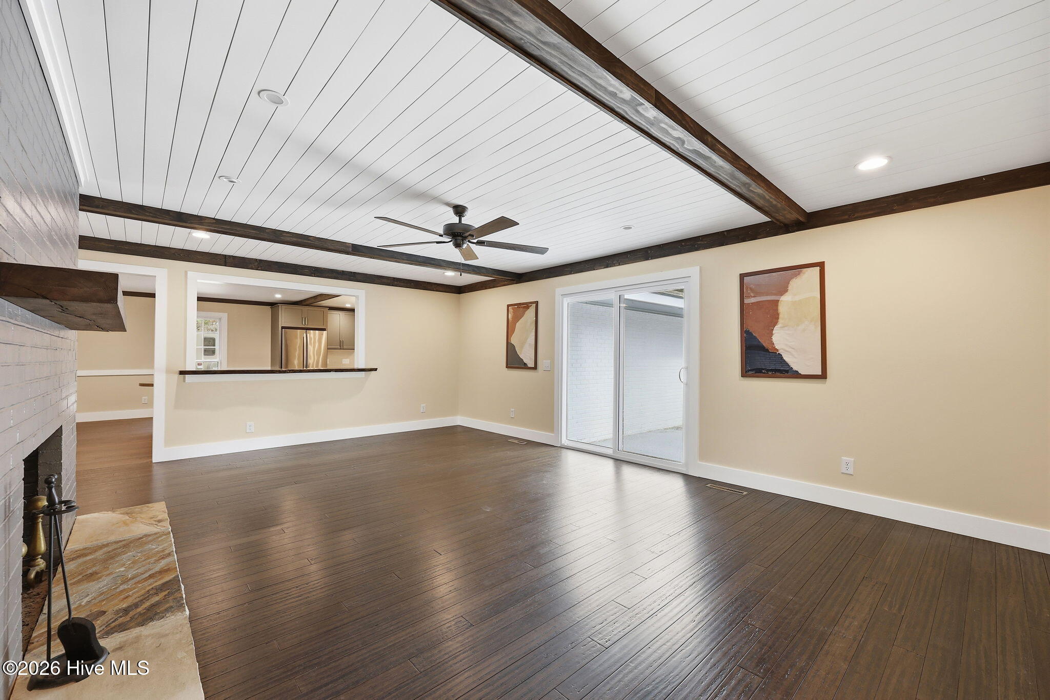 355 Serpentine Drive