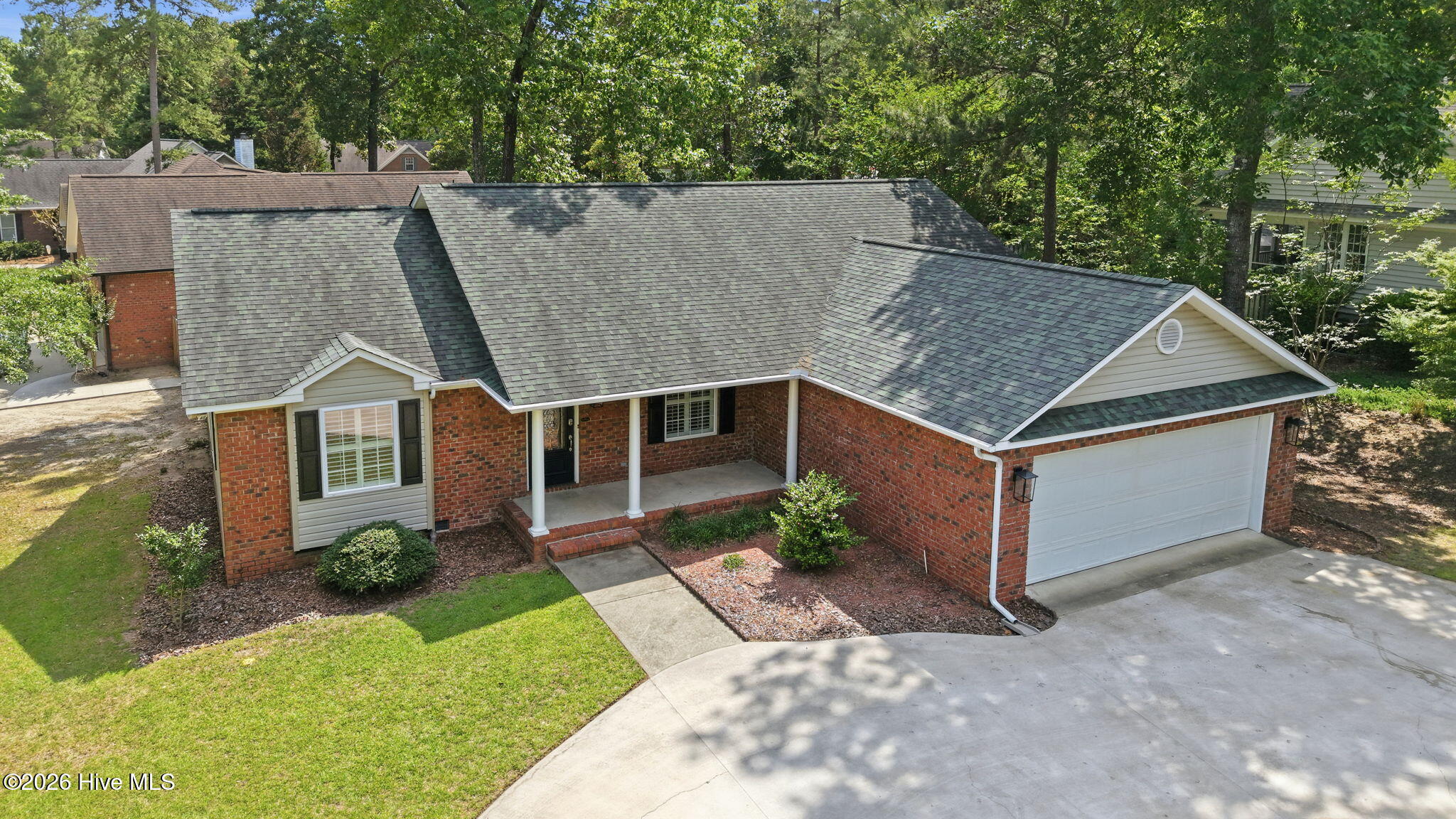2 Ash Court