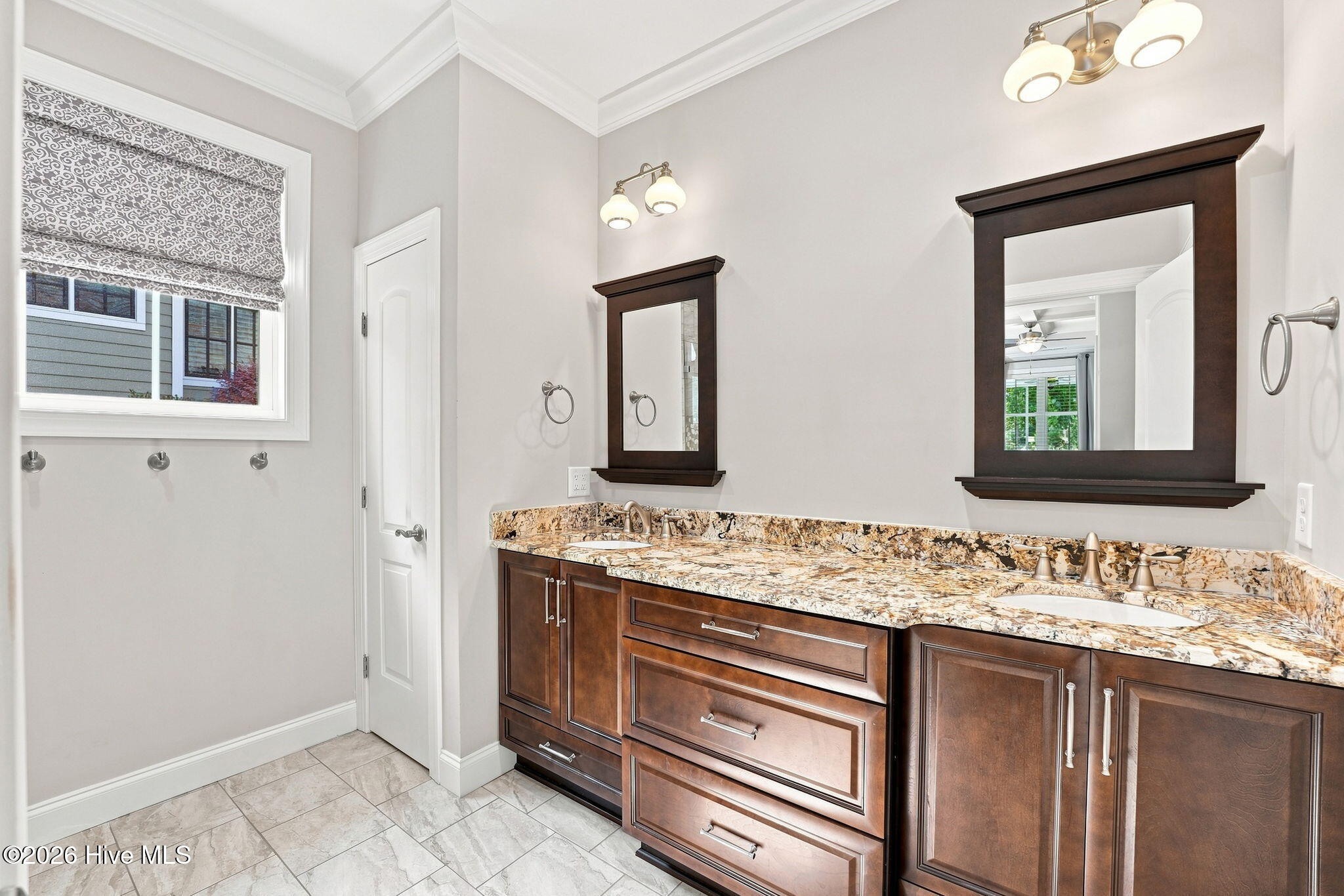 172 Champions Ridge Drive