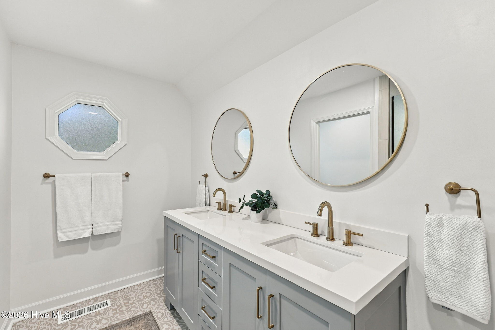25 Steeplechase Way