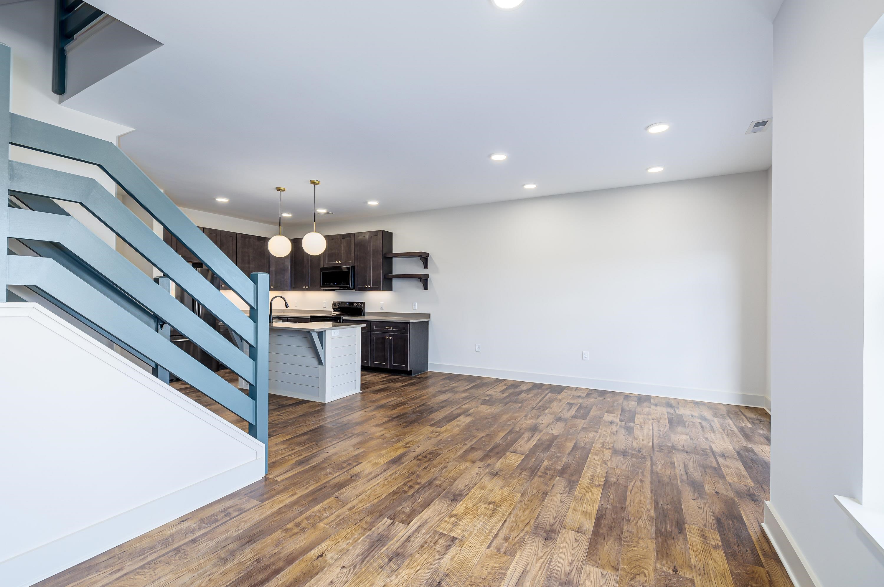 42 PRAIRIE CT