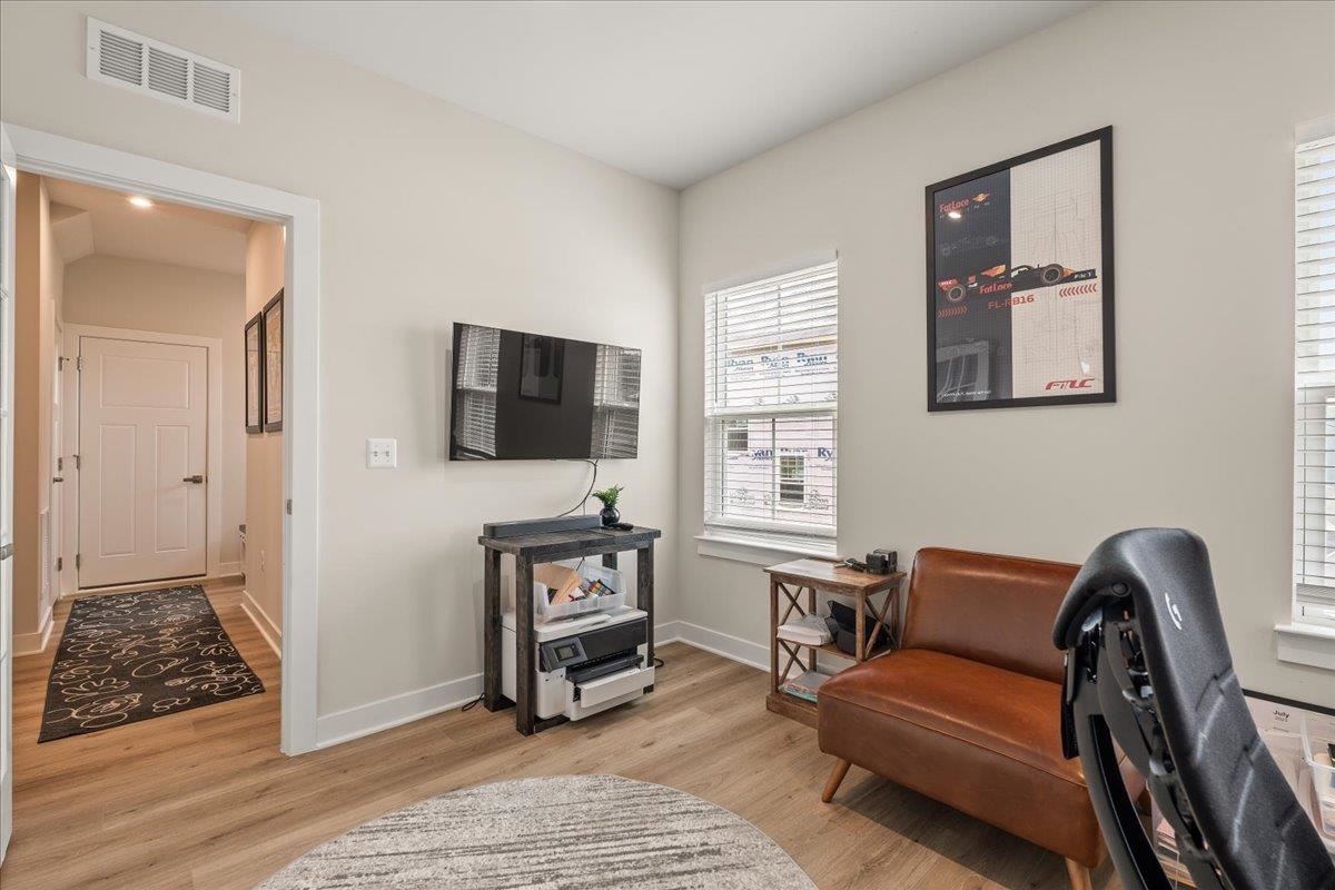 2774 DORVAL RD