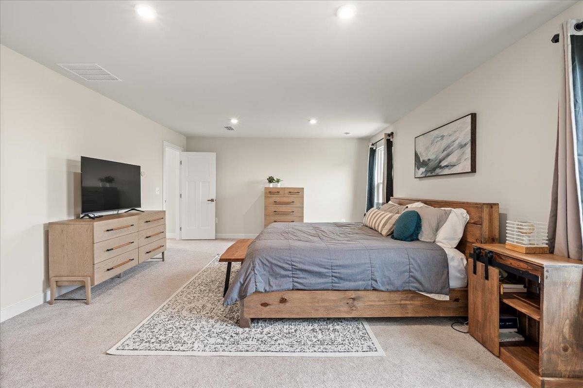 2774 DORVAL RD