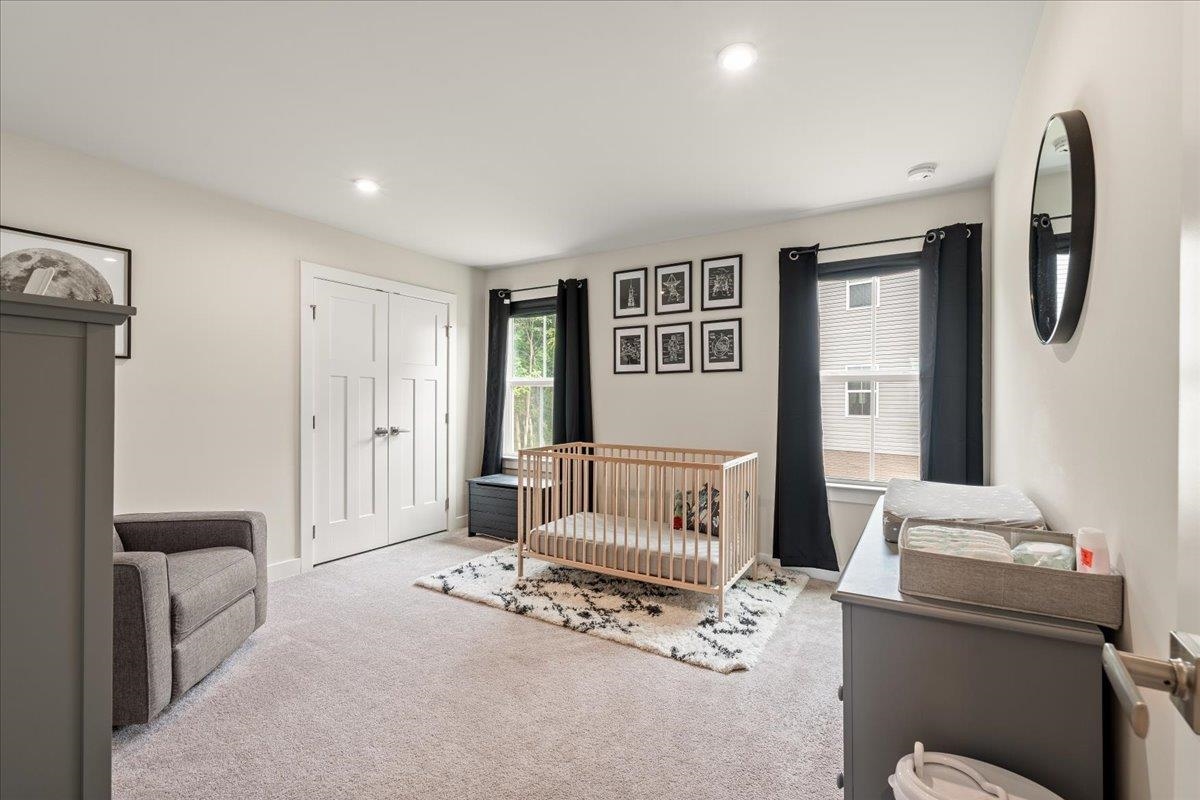 2774 DORVAL RD