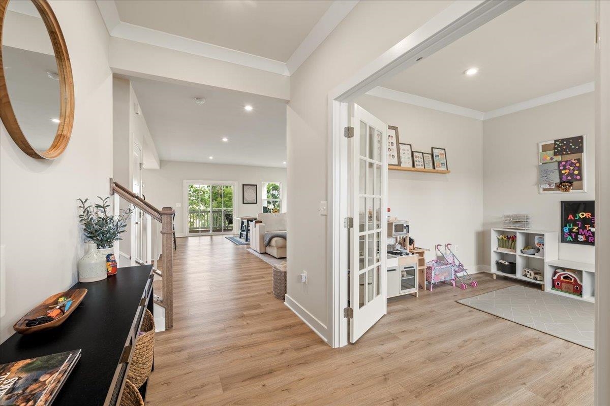 2774 DORVAL RD