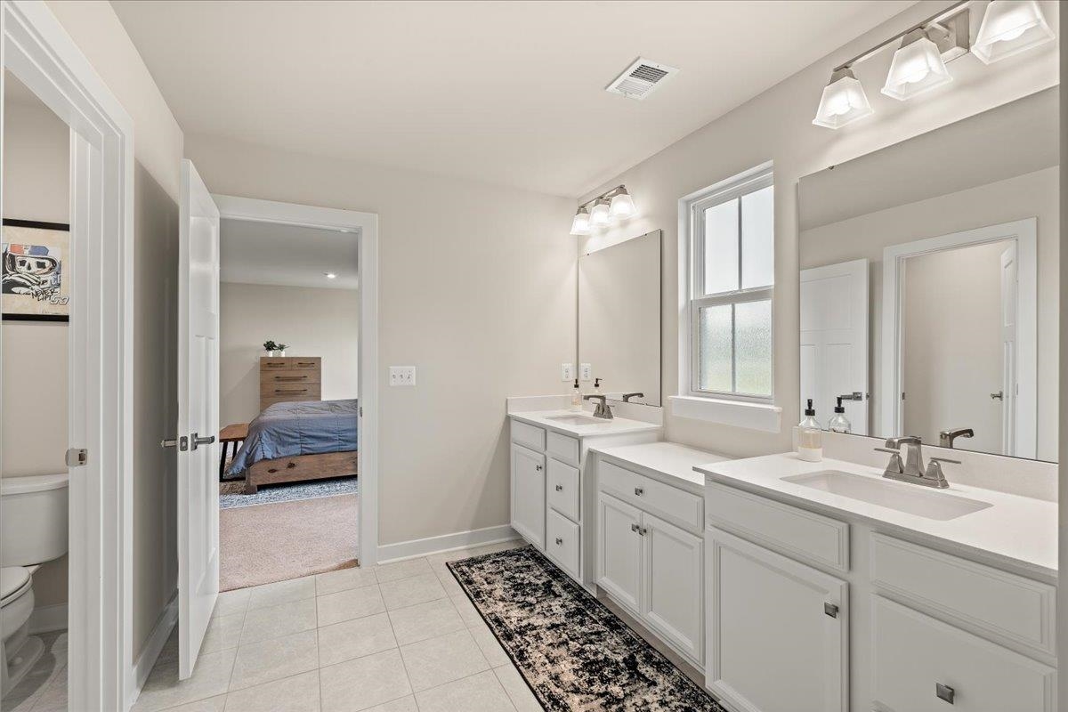 2774 DORVAL RD