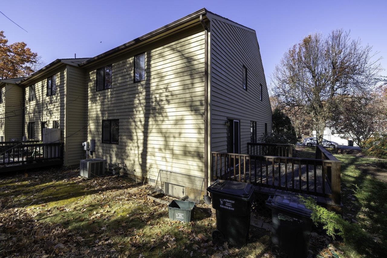 174 IDLEWOOD BLVD