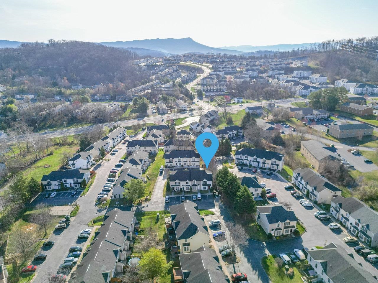 2387 AVALON WOODS DR