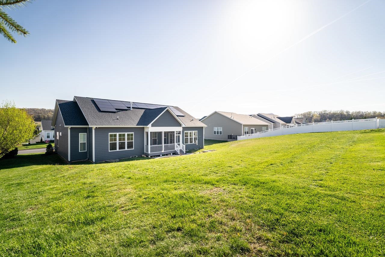 3110 CLUBHOUSE HILL RD