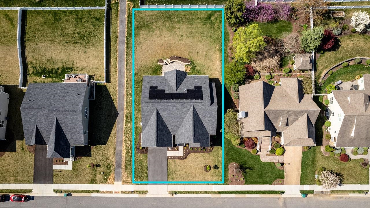 3110 CLUBHOUSE HILL RD