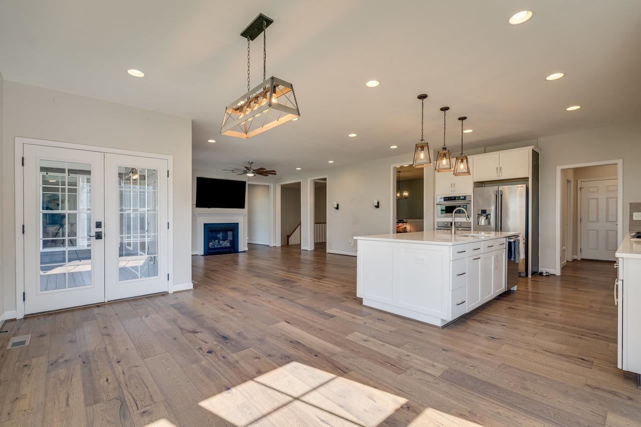 3110 CLUBHOUSE HILL RD