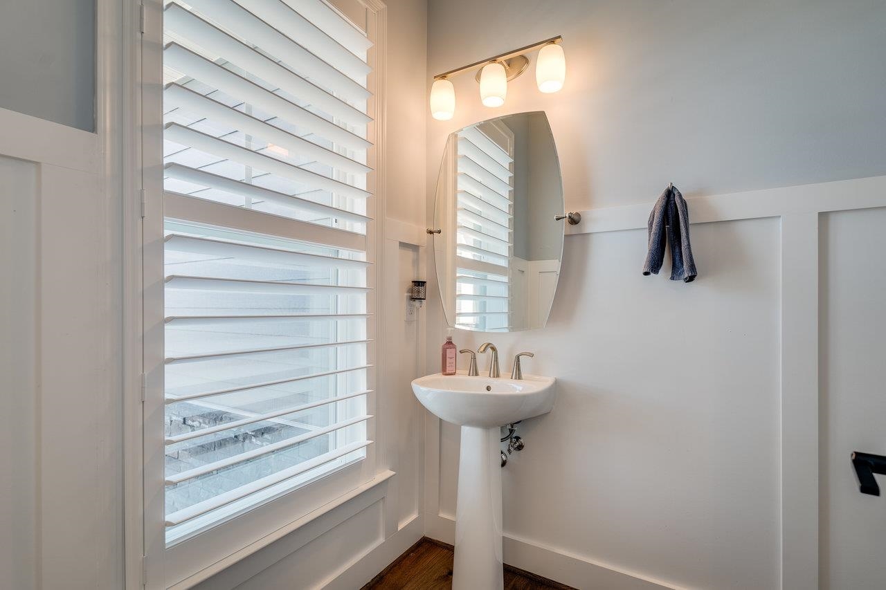 3110 CLUBHOUSE HILL RD