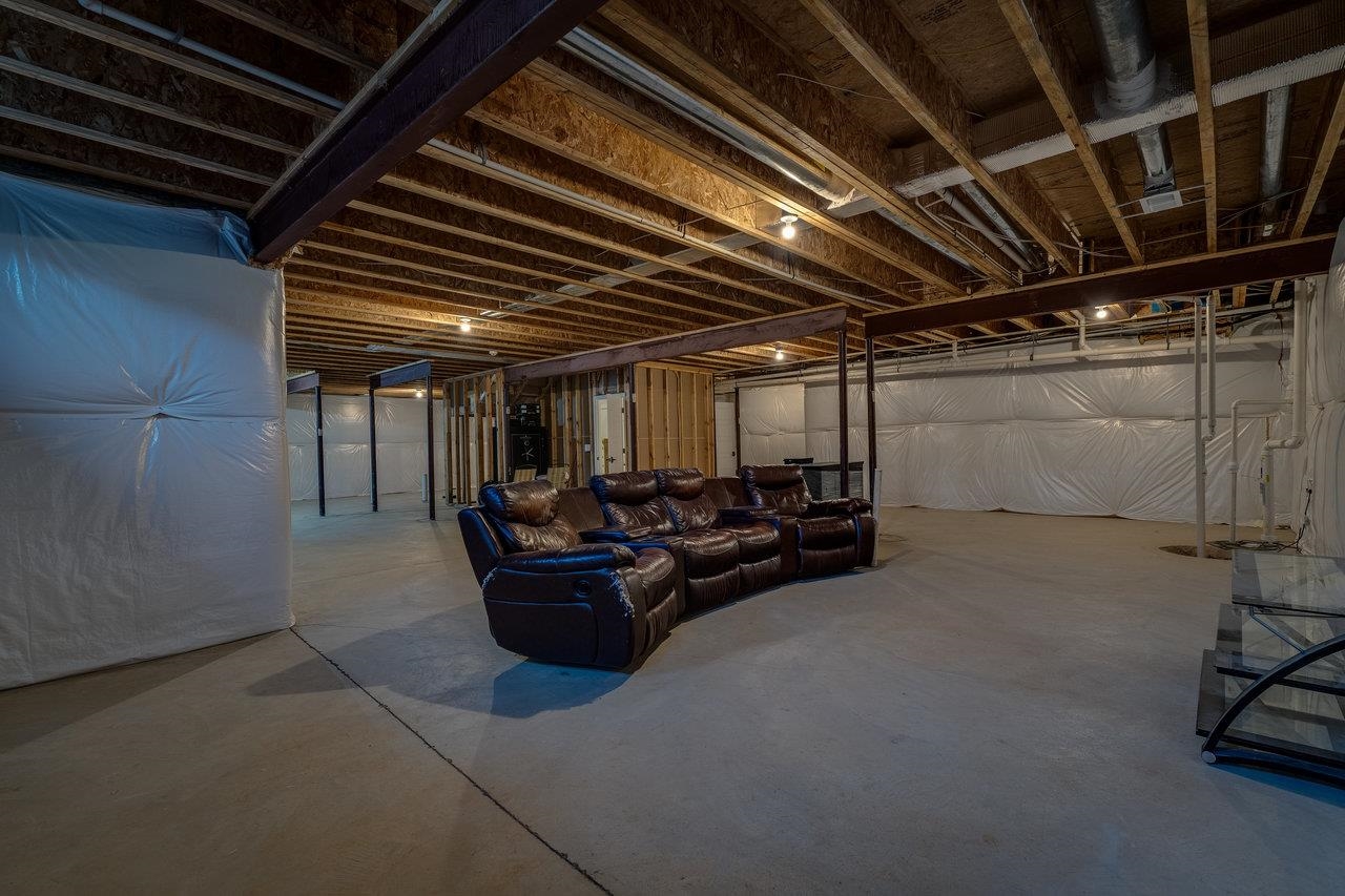 3110 CLUBHOUSE HILL RD