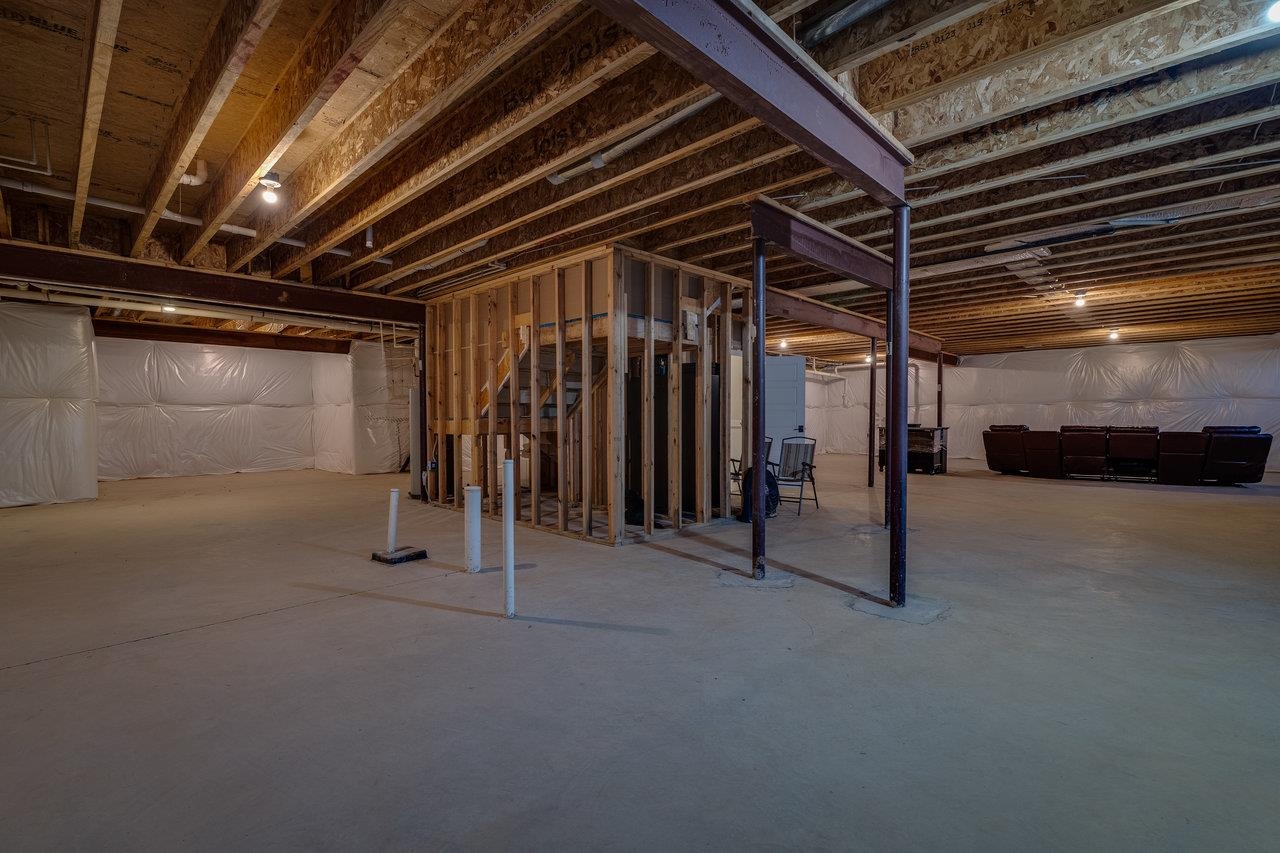 3110 CLUBHOUSE HILL RD