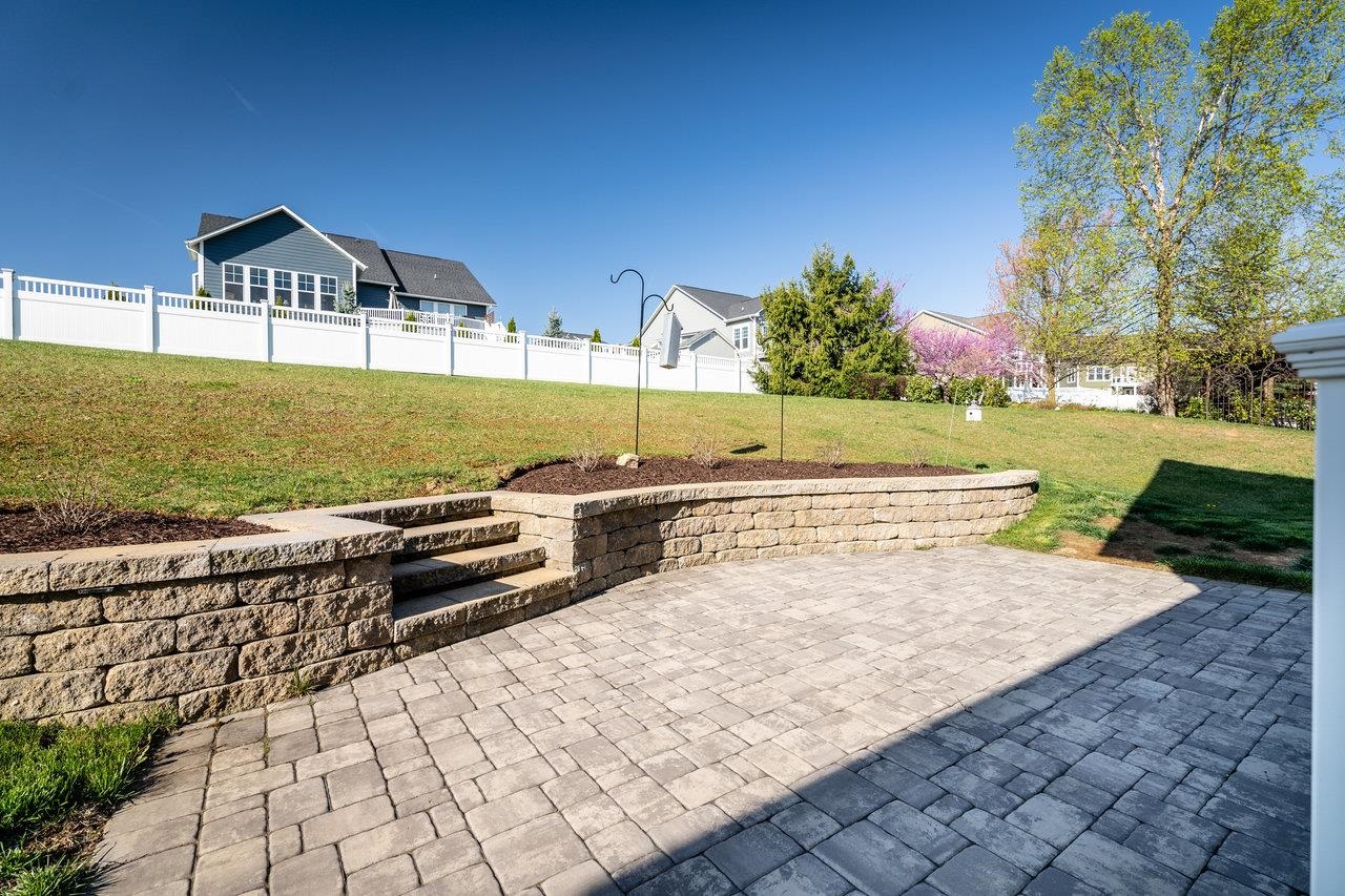 3110 CLUBHOUSE HILL RD