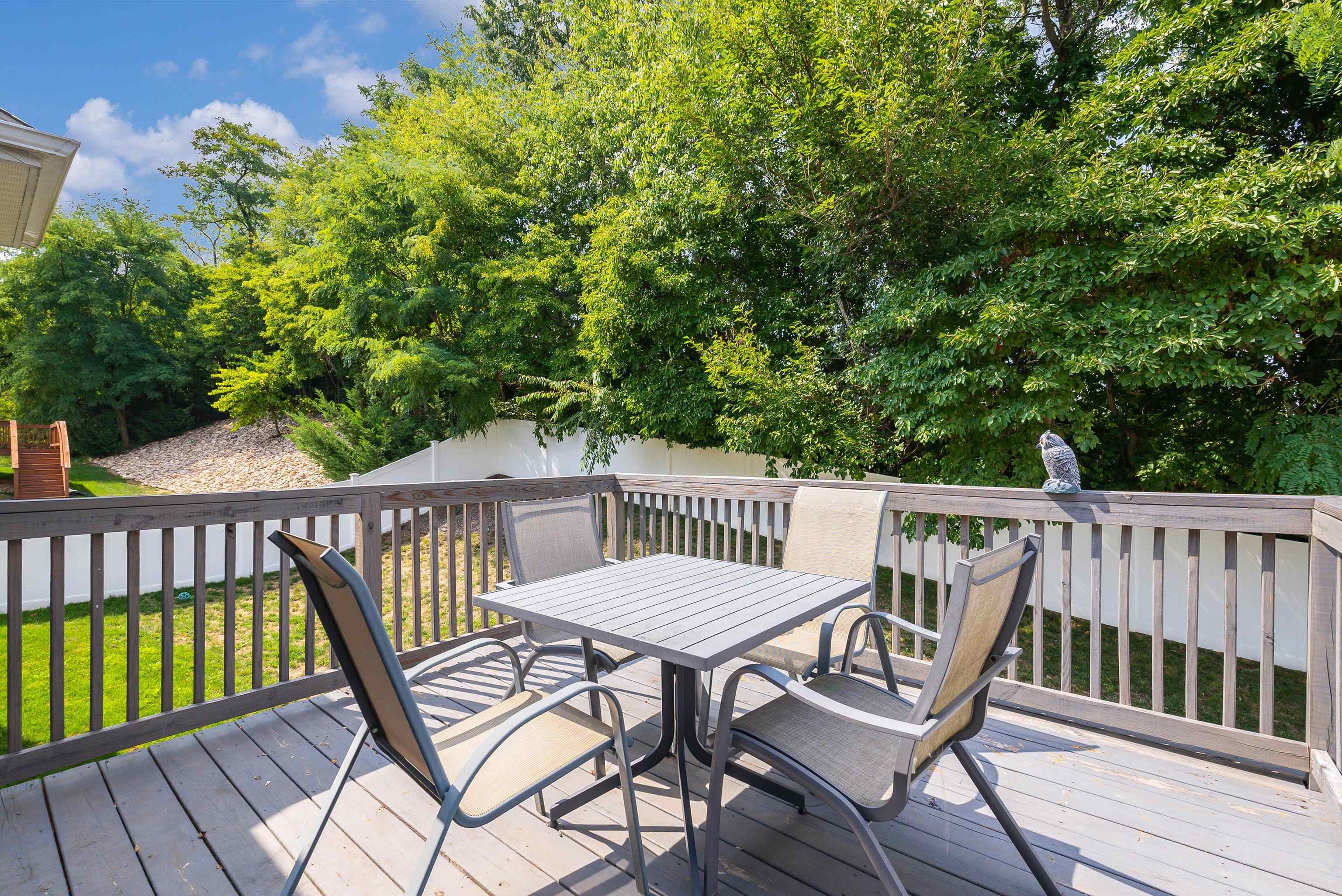 1350 LITTLE SORRELL DR