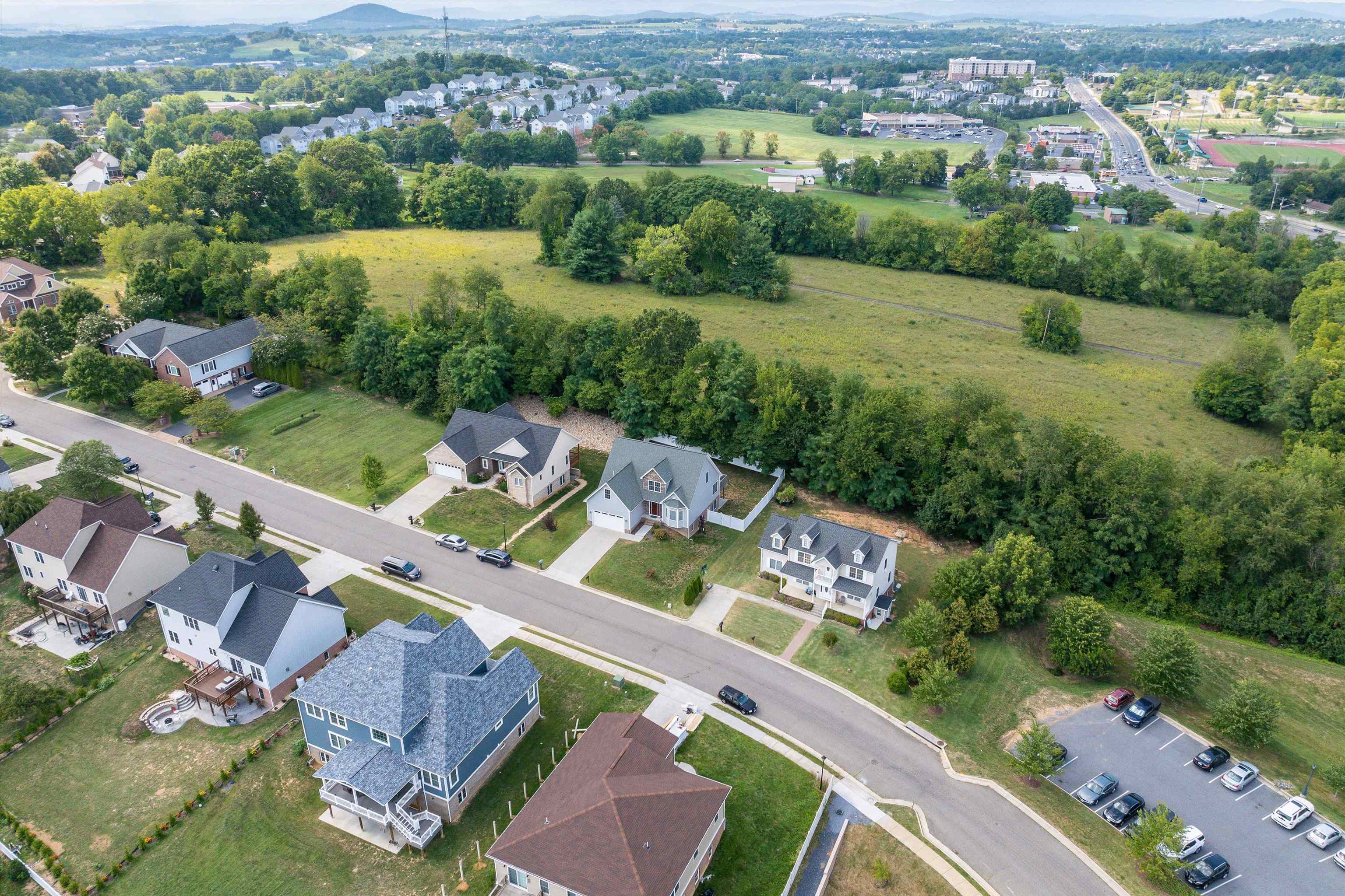 1350 LITTLE SORRELL DR