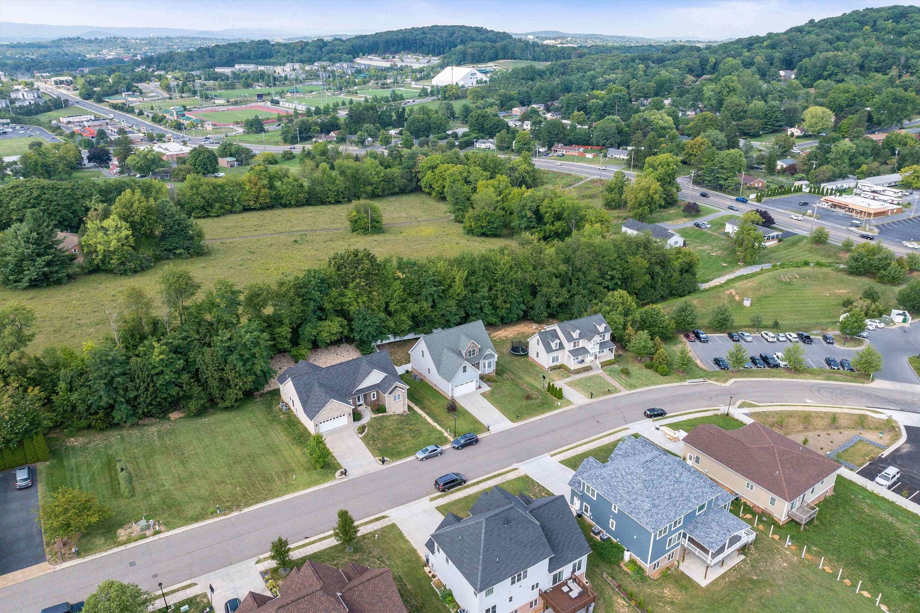 1350 LITTLE SORRELL DR