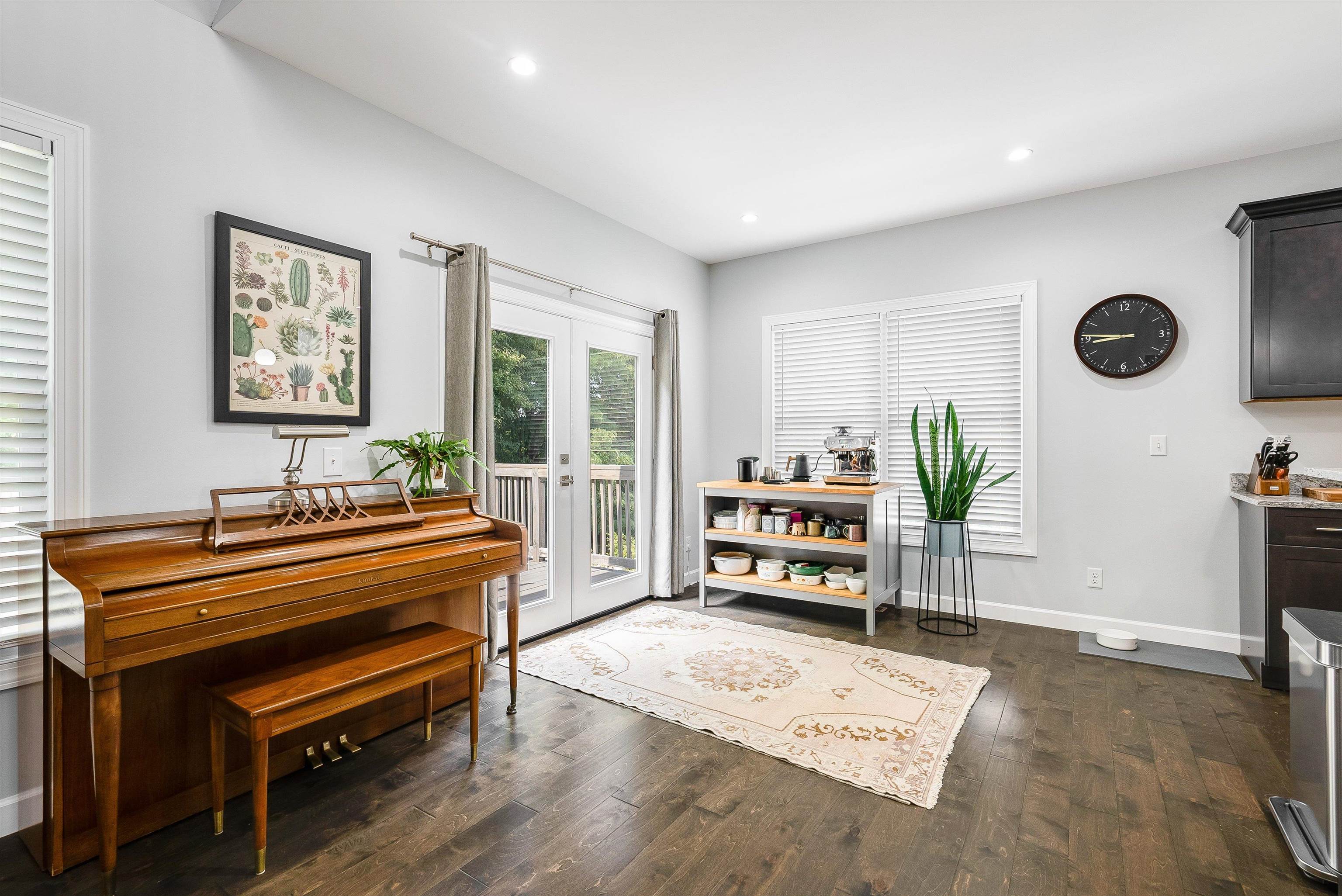 1350 LITTLE SORRELL DR